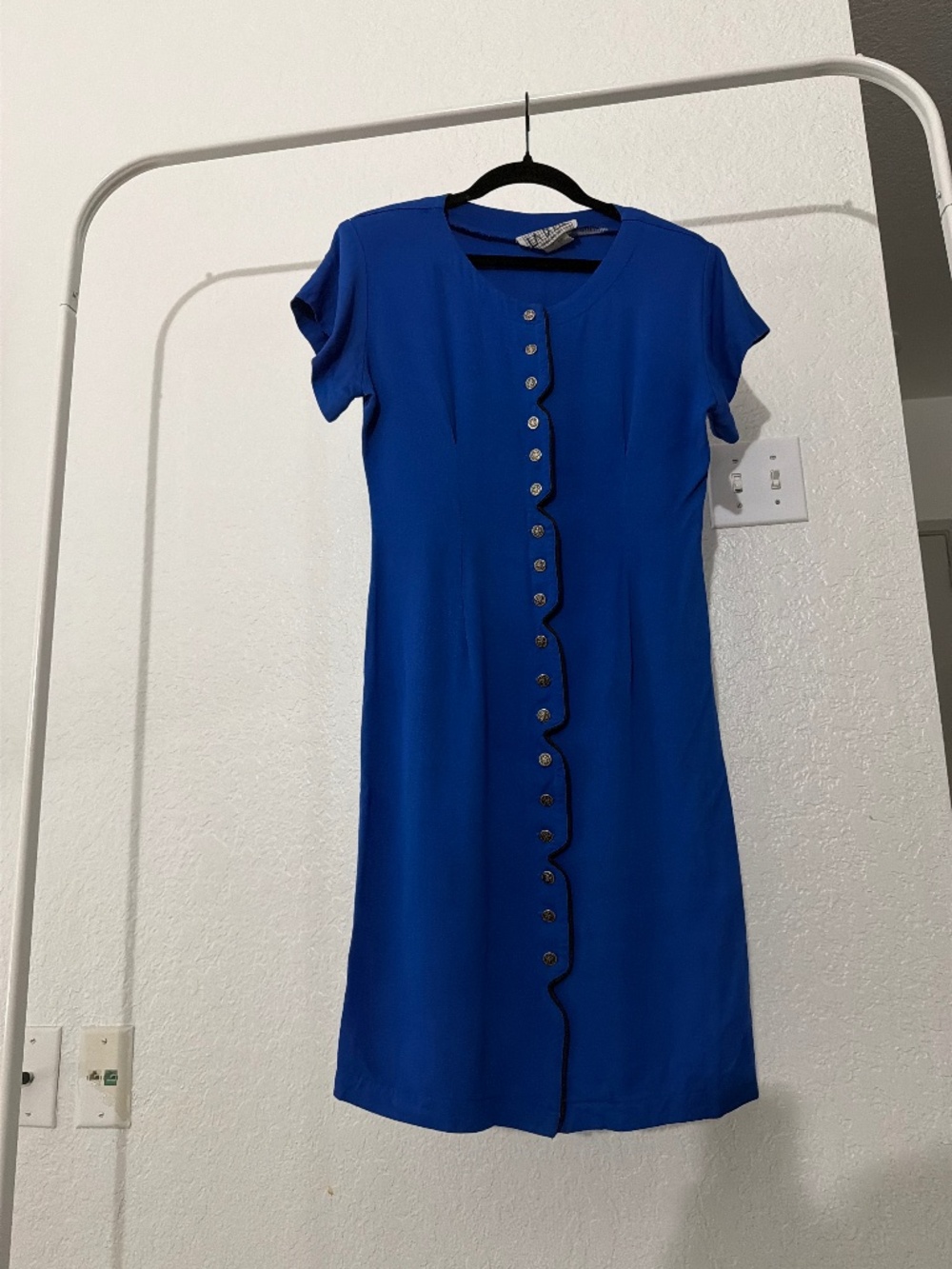 Vintage La Belle button down blue shoulder pad dress